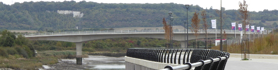 New bridge at Snodland to Peters Village